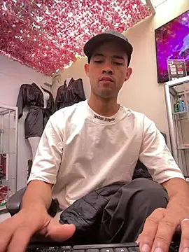 Twink X online show from 02-17-25, 02:04