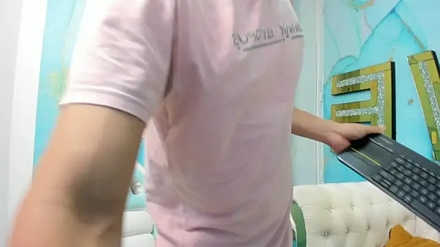 Andy dior18 online show from 02-28-25, 02:09