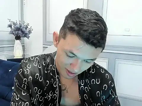 Andy dior18 online show from 09-08-25, 10:20