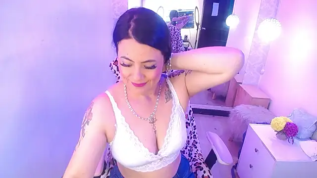 lizha milf online show from 02-08-25, 01:33