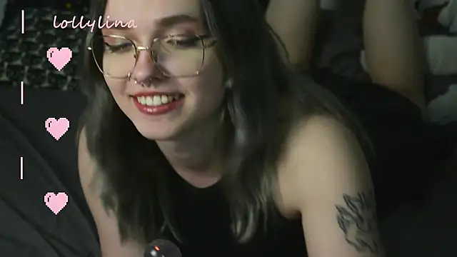 Snapshot of lollylina chatting on 03-05-25, 09:15 lollylina online show from 03-05-25, 09:15