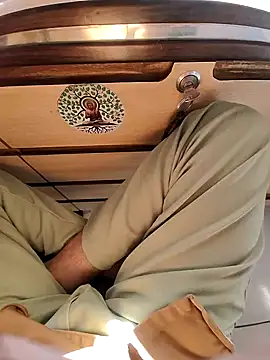 Snapshot of johnwick_7a chatting on 02-06-25, 04:21 johnwick 7a online show from 02-06-25, 04:21