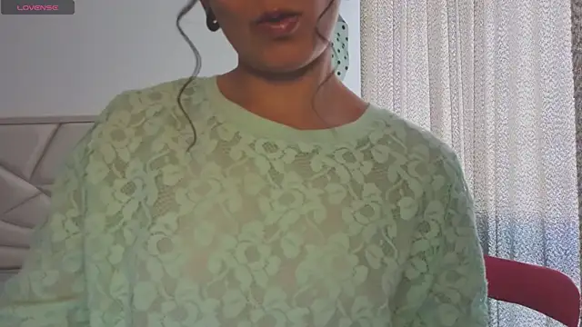 salome stockman s online show from 05-12-26, 04:26