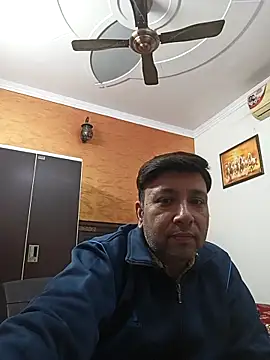 innocentboy1987 online show from 11-10-25, 04:44