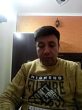 innocentboy1987 online show from 12-04-25, 04:33