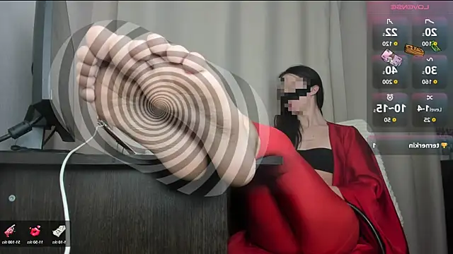 Snapshot of holyharlot chatting on 04-09-26, 08:09 holyharlot online show from 04-09-26, 08:09