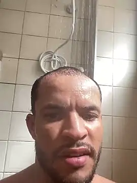 ErikMonstro 10 online show from 02-06-25, 12:26