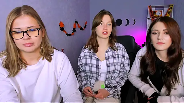 catherine kitty online show from 10-29-25, 08:10