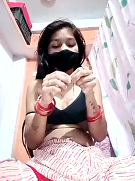 Snapshot of Barkha_Beri chatting on 02-17-25, 11:42 Barkha Beri online show from 02-17-25, 11:42