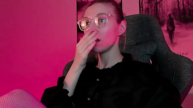 PhilippaAdamas online show from 03-07-25, 02:15