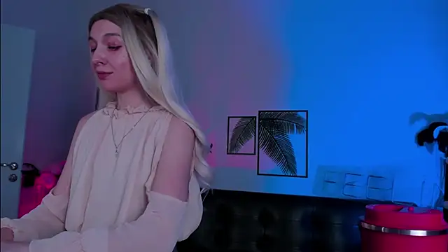 PhilippaAdamas online show from 03-13-25, 02:38