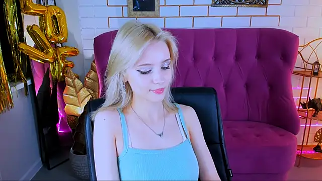 LeonaStane online show from 10-03-25, 05:10