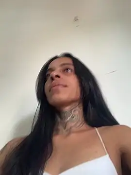 Snapshot of casalshowtime2 chatting on 03-29-26, 04:51 casalshowtime2 online show from 03-29-26, 04:51