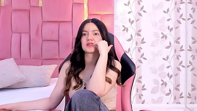 ArianaFranco online show from 09-25-25, 12:53