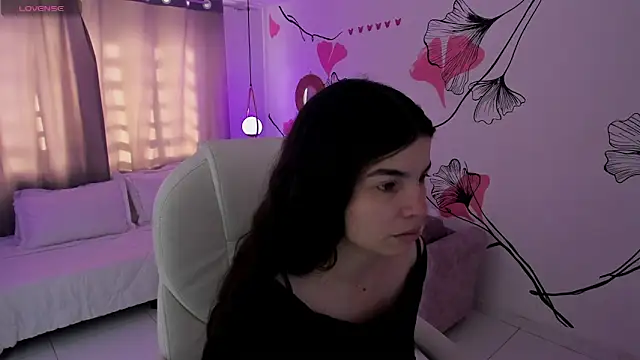 Isabela Fiorelli online show from 05-07-26, 01:38