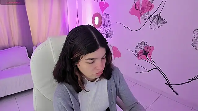 Isabela Fiorelli online show from 05-16-26, 01:10