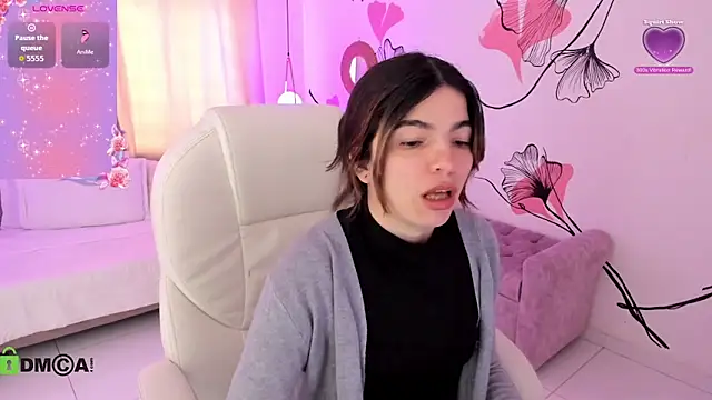 Isabela Fiorelli online show from 06-16-26, 01:58