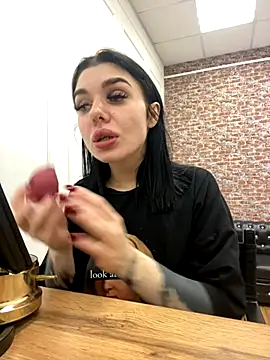 MaeveMoon online show from 11-02-25, 04:09