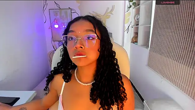 Snapshot of im_morgann chatting on 10-12-25, 02:27 im morgann online show from 10-12-25, 02:27