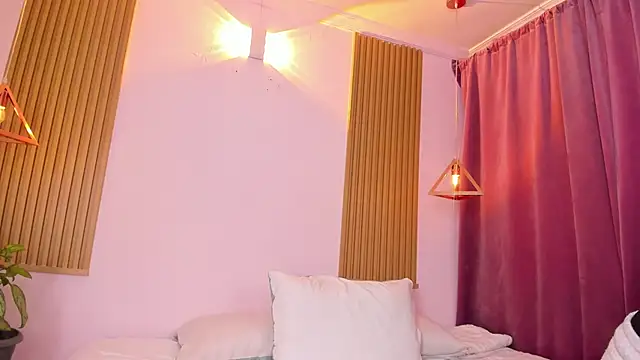 Snapshot of im_morgann chatting on 10-29-25, 01:13 im morgann online show from 10-29-25, 01:13