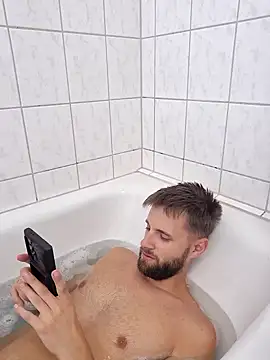 ademandjulia online show from 09-30-25, 12:54