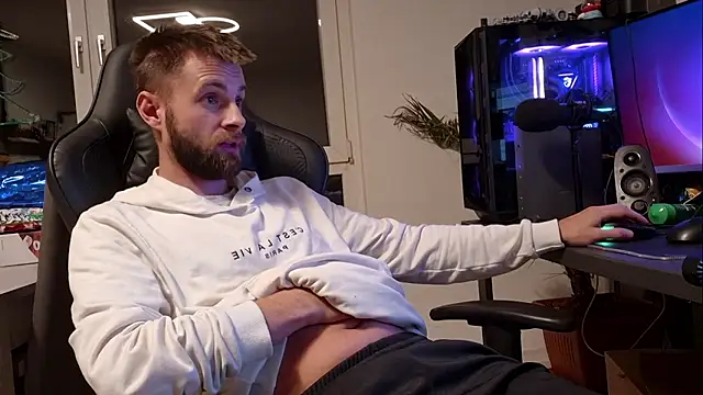 ademandjulia online show from 01-13-26, 08:58