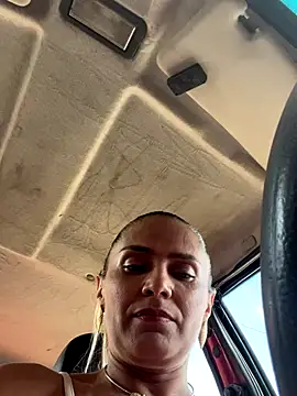 Snapshot of Gabyseex chatting on 10-22-25, 05:45 Gabyseex online show from 10-22-25, 05:45