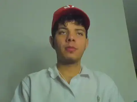 Snapshot of Alessandro_1610 chatting on 03-04-26, 06:08 Alessandro 1610 online show from 03-04-26, 06:08