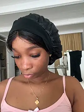 Snapshot of blackgril12 chatting on 10-02-25, 12:45 blackgril12 online show from 10-02-25, 12:45