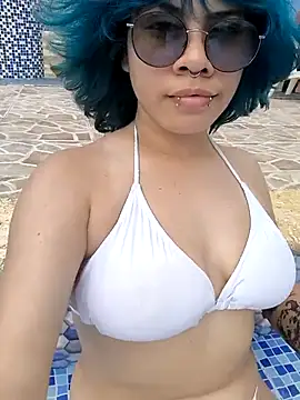 Valery Nicolle 18 online show from 09-21-25, 06:20