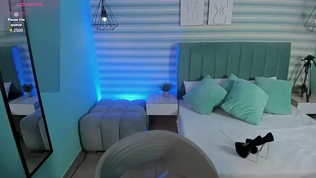 abby apple online show from 10-02-25, 12:34