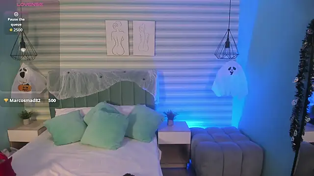 abby apple online show from 10-23-25, 01:43