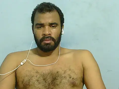 Snapshot of YOX22 chatting on 04-22-26, 07:11 YOX22 online show from 04-22-26, 07:11