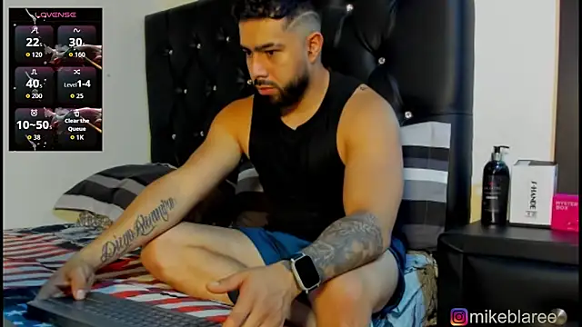 mikeblaree online show from 01-10-26, 05:48