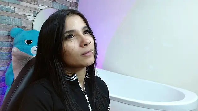 Snapshot of Gaby_tay1 chatting on 03-17-26, 03:33 Gaby tay1 online show from 03-17-26, 03:33