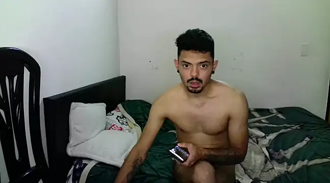 Snapshot of chocolatino16 chatting on 02-12-25, 06:08 chocolatino16 online show from 02-12-25, 06:08