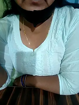 Snapshot of fuunalka chatting on 03-21-26, 12:04 fuunalka online show from 03-21-26, 12:04