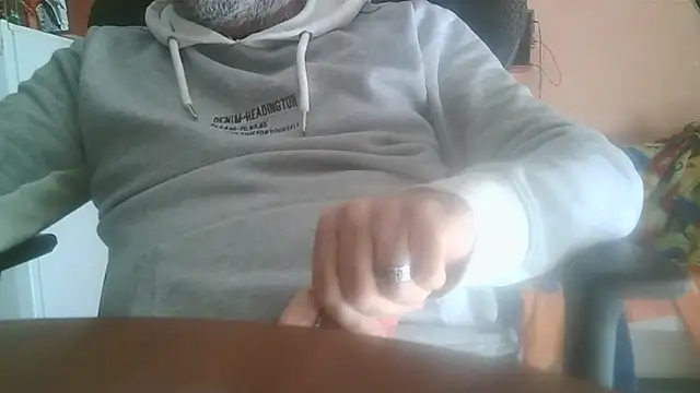 lanata online show from 12-17-25, 10:21