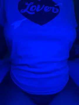 Snapshot of chocolate_bunnyxX chatting on 03-09-25, 04:33 chocolate bunnyxX online show from 03-09-25, 04:33