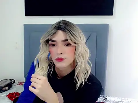 dominic 00 online show from 12-17-25, 08:48