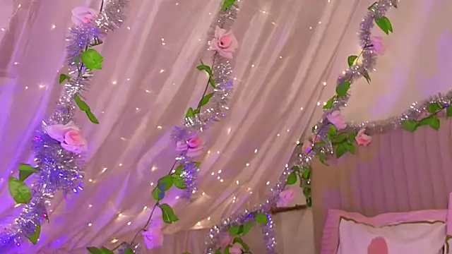 JoYung online show from 12-22-25, 04:20