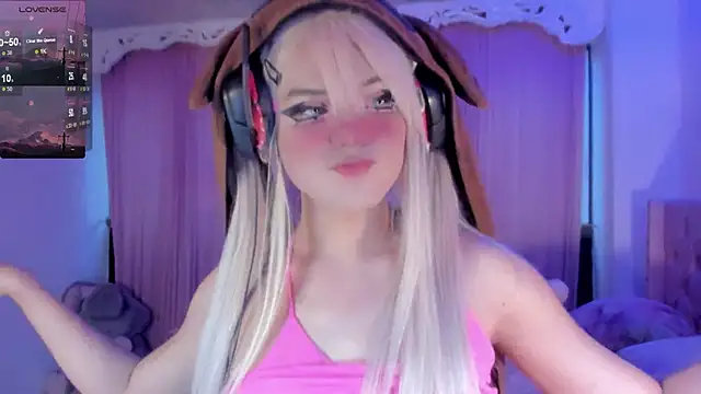 Snapshot of Angelica_Reborn chatting on 03-03-25, 12:05 Angelica Reborn online show from 03-03-25, 12:05