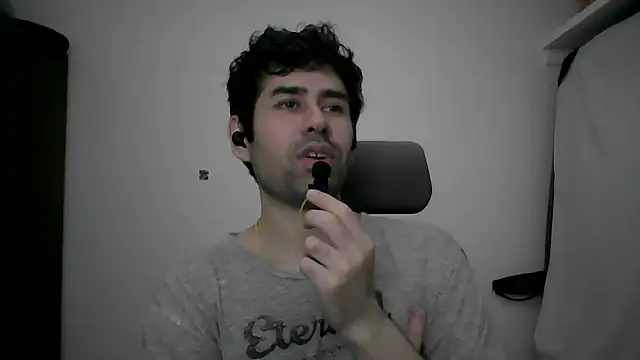 danicrux online show from 02-26-25, 02:26