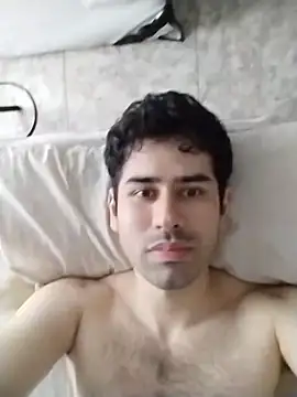 danicrux online show from 03-18-25, 01:32