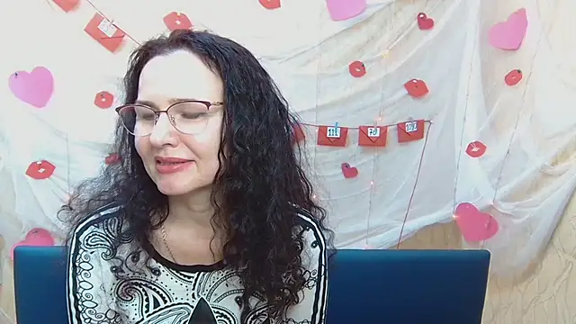Miroslava Happi online show from 02-19-25, 09:28