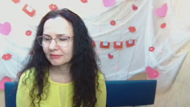Miroslava Happi online show from 02-22-25, 06:17