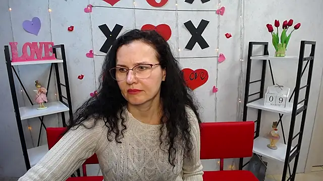 Miroslava Happi online show from 03-09-25, 03:38