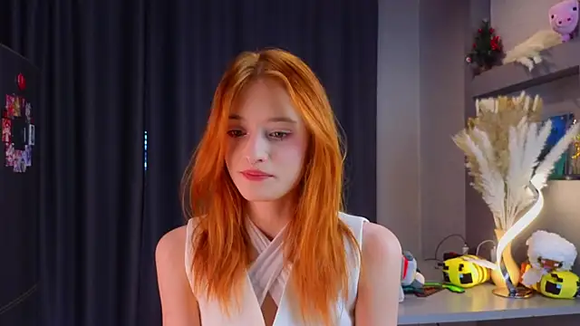 Hisoka akerley online show from 02-28-25, 06:21