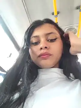 CHLOE ISABELL online show from 02-16-25, 05:26