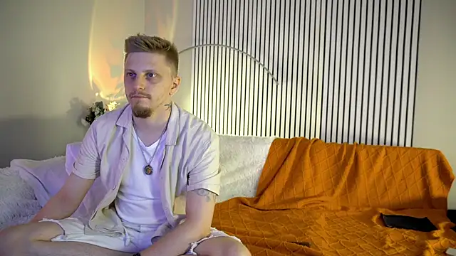 Saint Vicious online show from 09-20-25, 08:10